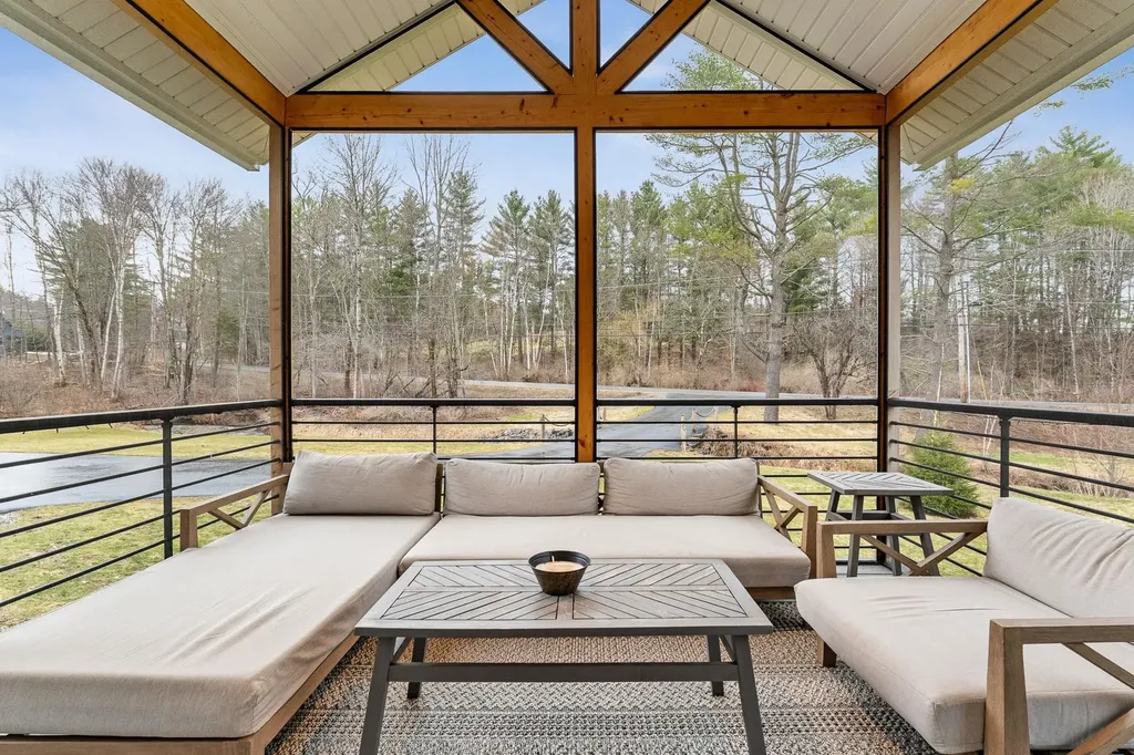 481 Weeks Hill Road Stowe VT 05672