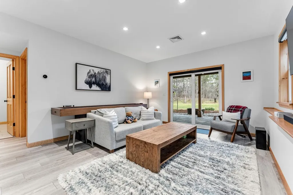 481 Weeks Hill Road Stowe VT 05672