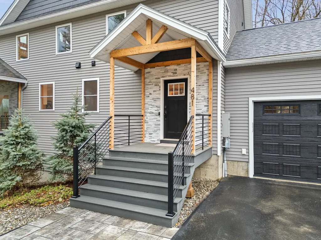 481 Weeks Hill Road Stowe VT 05672