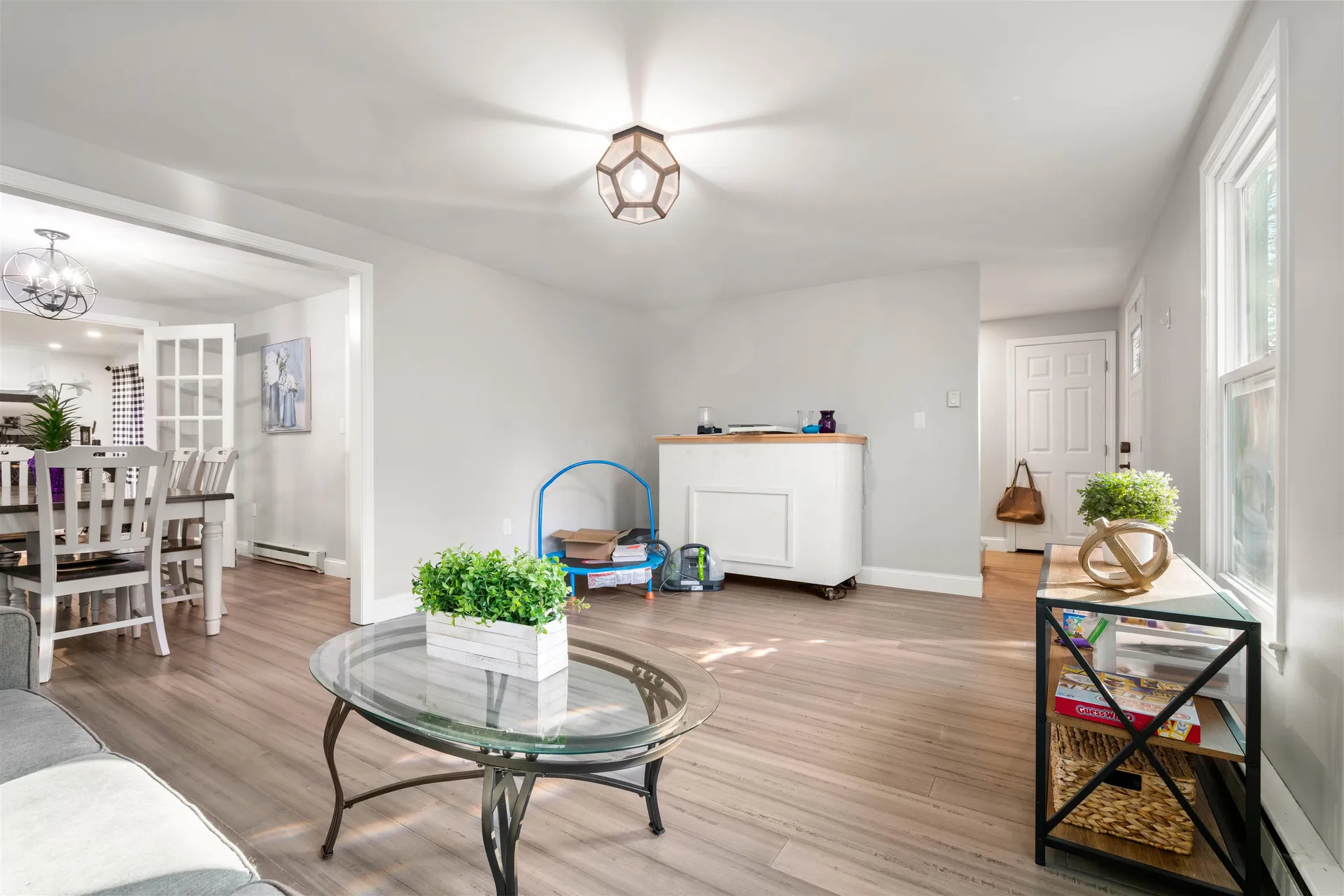 26 Wedgewood Drive Londonderry NH 03053