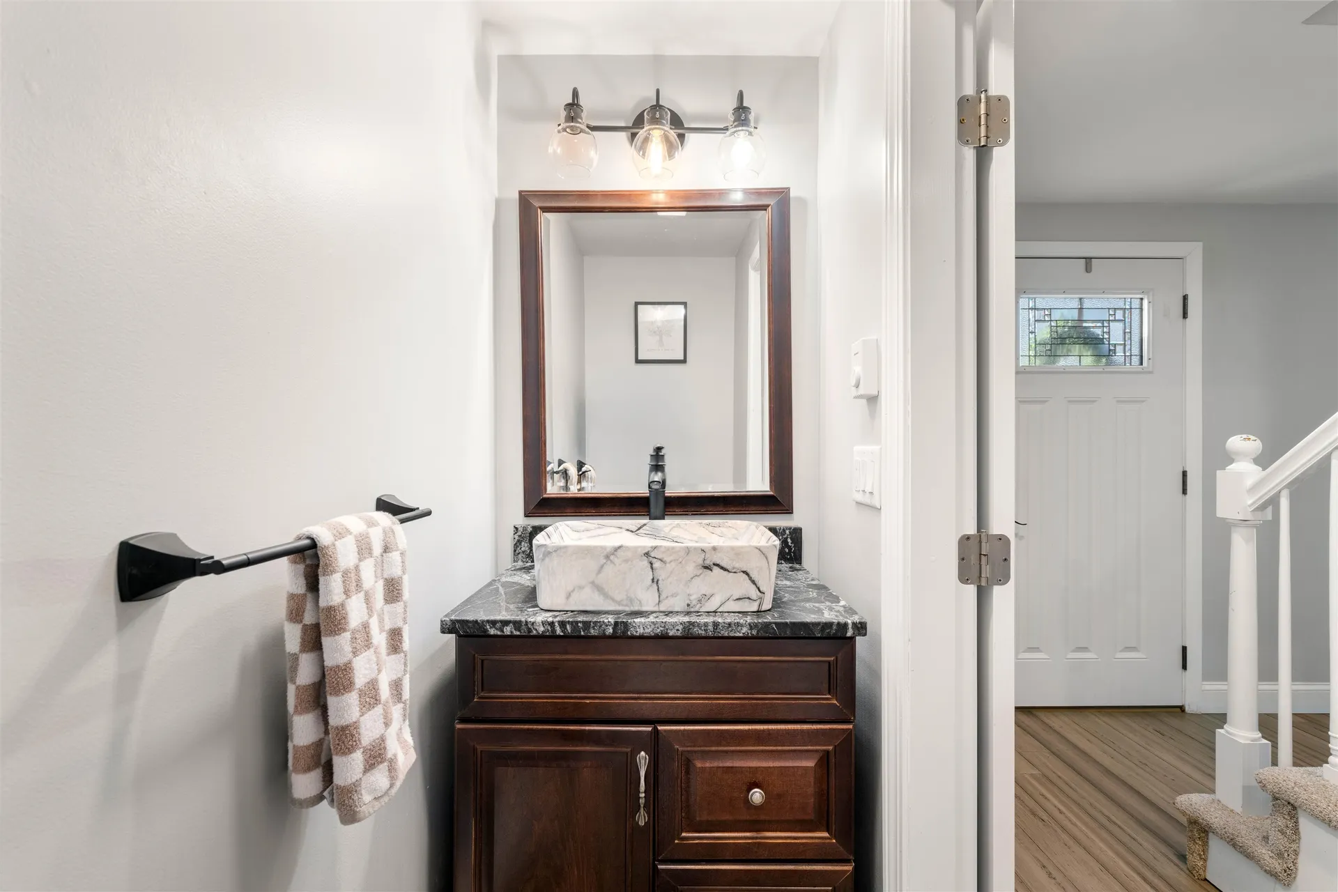 26 Wedgewood Drive Londonderry NH 03053