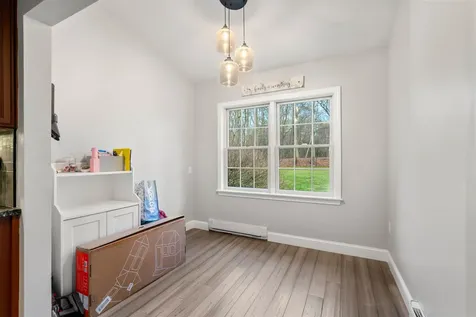 26 Wedgewood Drive Londonderry NH 03053