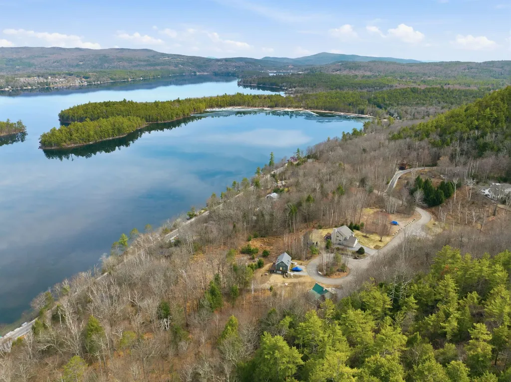 139 Ledgeview Shores Drive Alexandria NH 03222