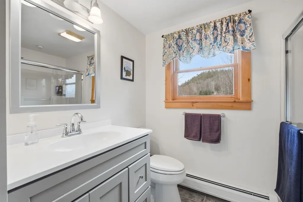 139 Ledgeview Shores Drive Alexandria NH 03222