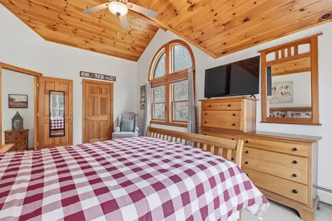 139 Ledgeview Shores Drive Alexandria NH 03222