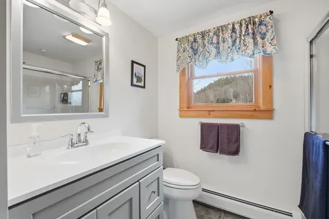 139 Ledgeview Shores Drive Alexandria NH 03222