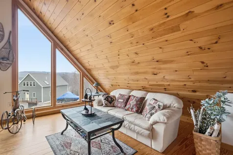 139 Ledgeview Shores Drive Alexandria NH 03222