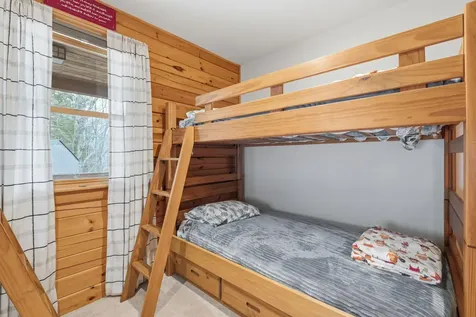 139 Ledgeview Shores Drive Alexandria NH 03222