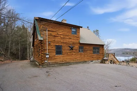 139 Ledgeview Shores Drive Alexandria NH 03222