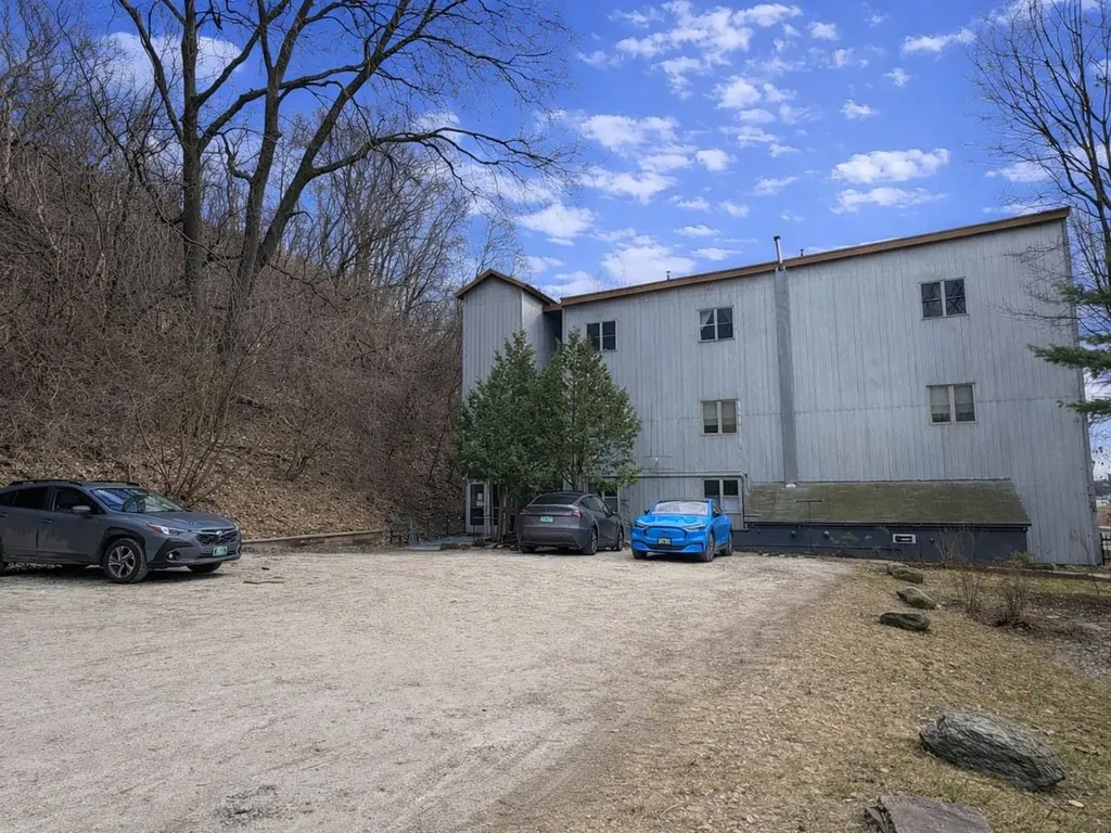 216 Lake Street Burlington VT 05401