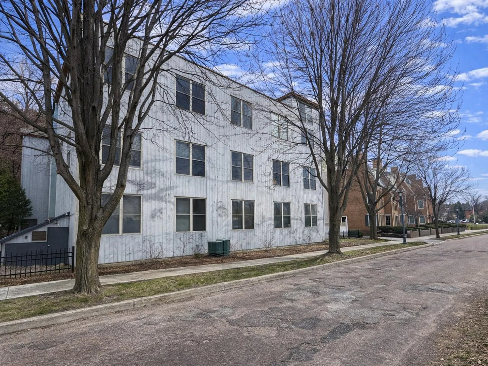 Burlington VT, 216 Lake Street, Unit 303