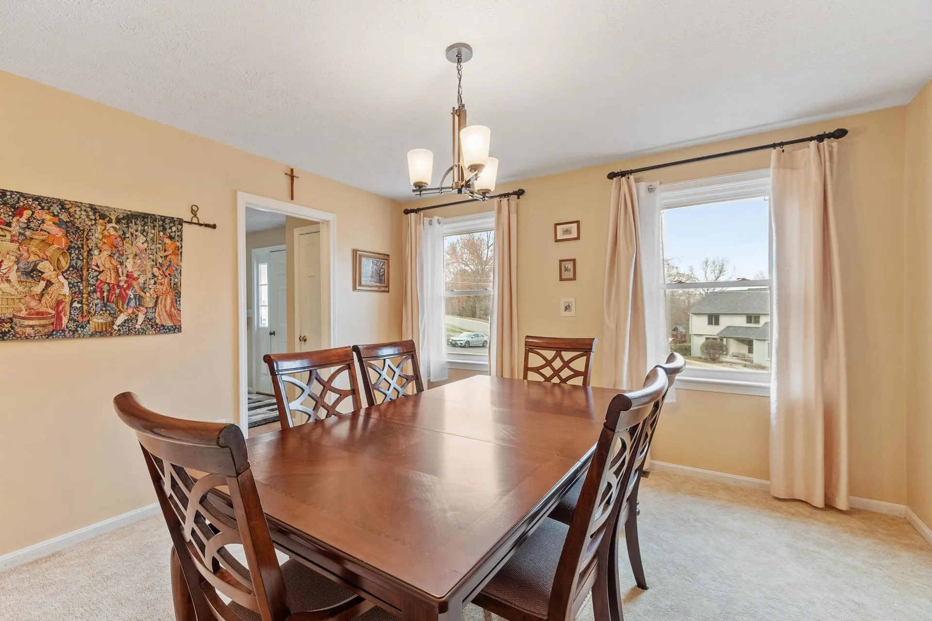 17 Bicentennial Drive Nashua NH 03062