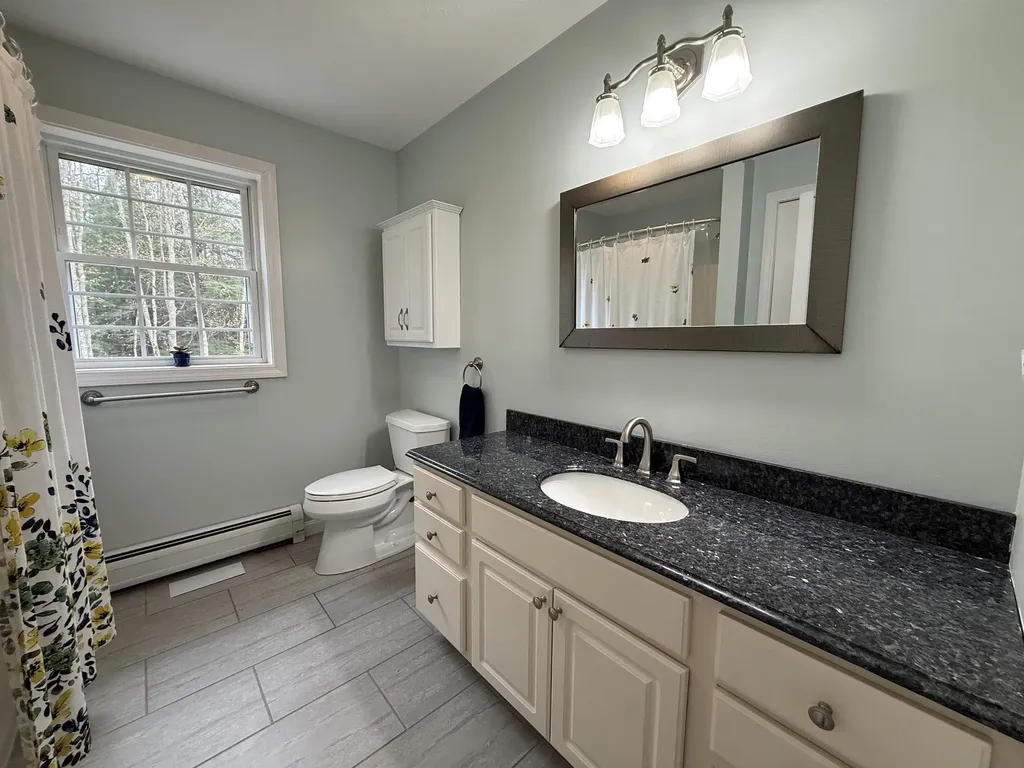 28 Fieldstone Drive Dover NH 03820
