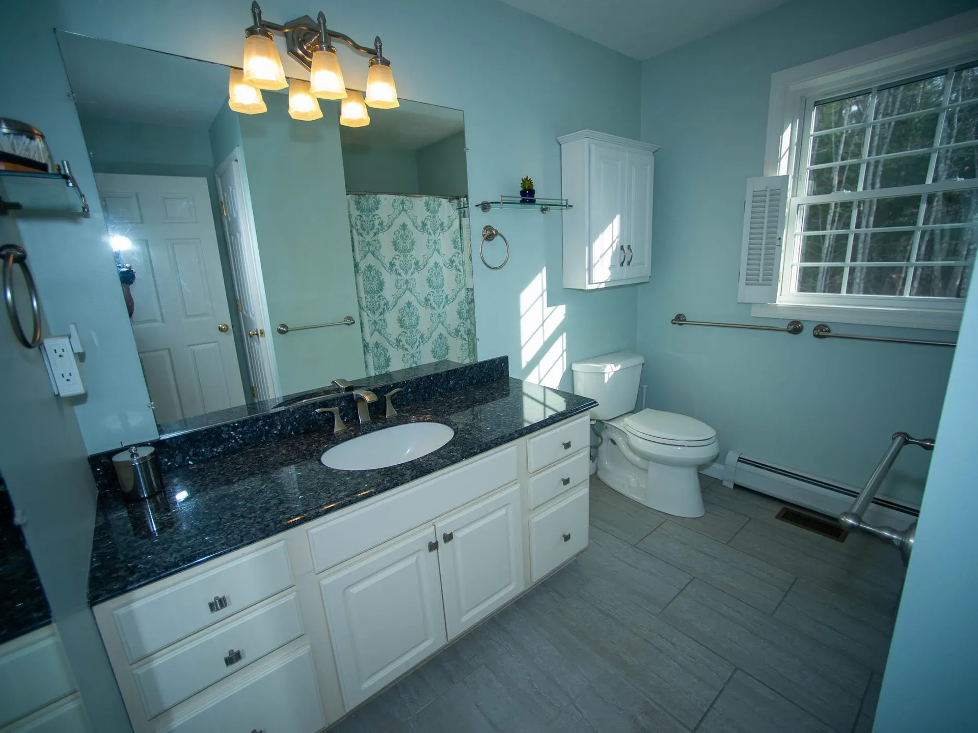 28 Fieldstone Drive Dover NH 03820