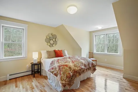 11 Pine Top Road Amherst NH 03031