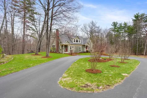 11 Pine Top Road Amherst NH 03031