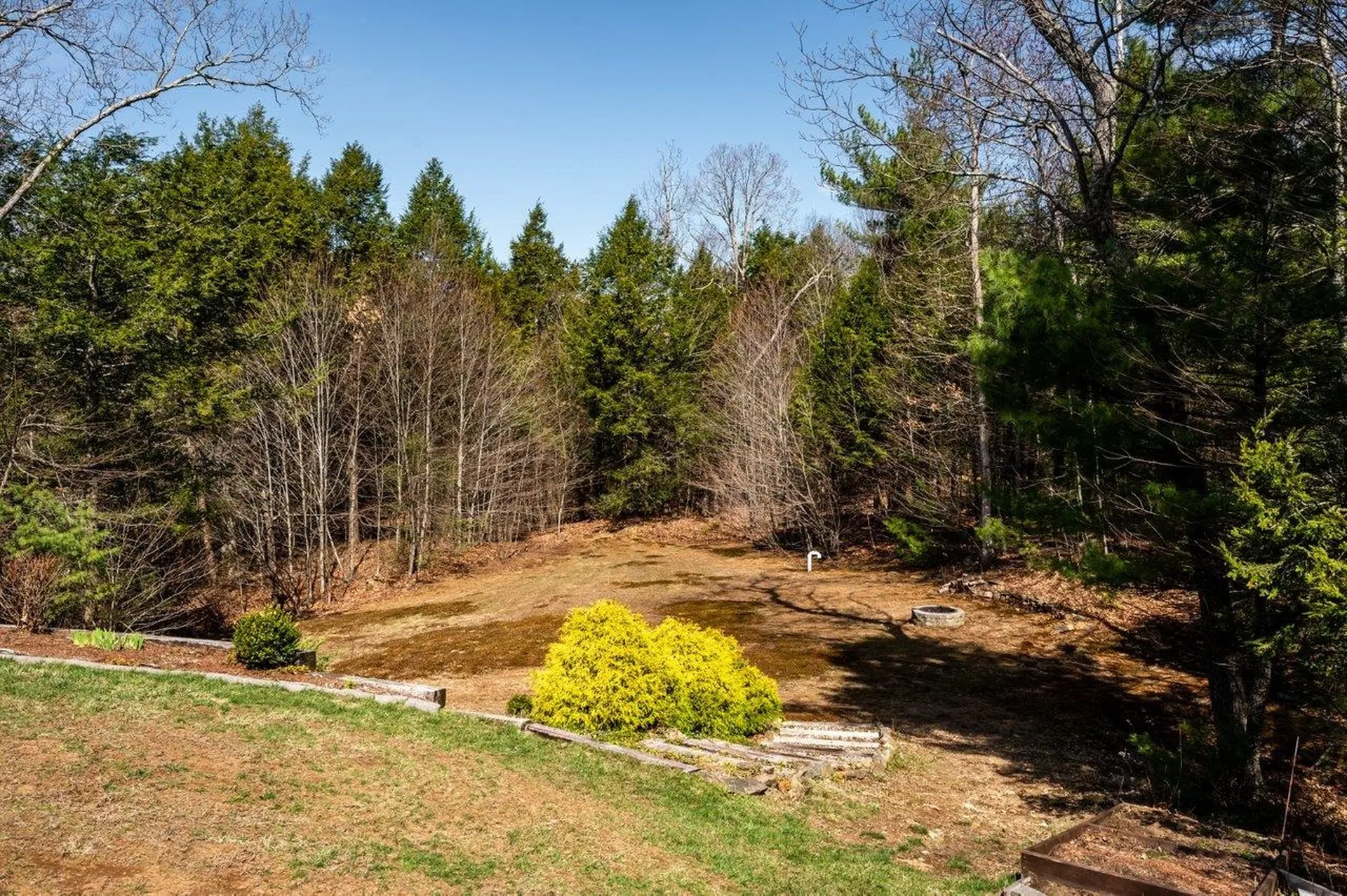 59 Cheney Lane Danville NH 03819