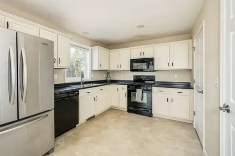 59 Cheney Lane Danville NH 03819
