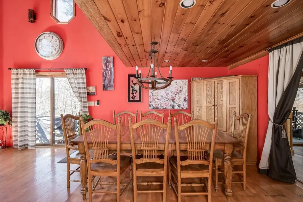 16 Douglas Drive Barnstead NH 03225