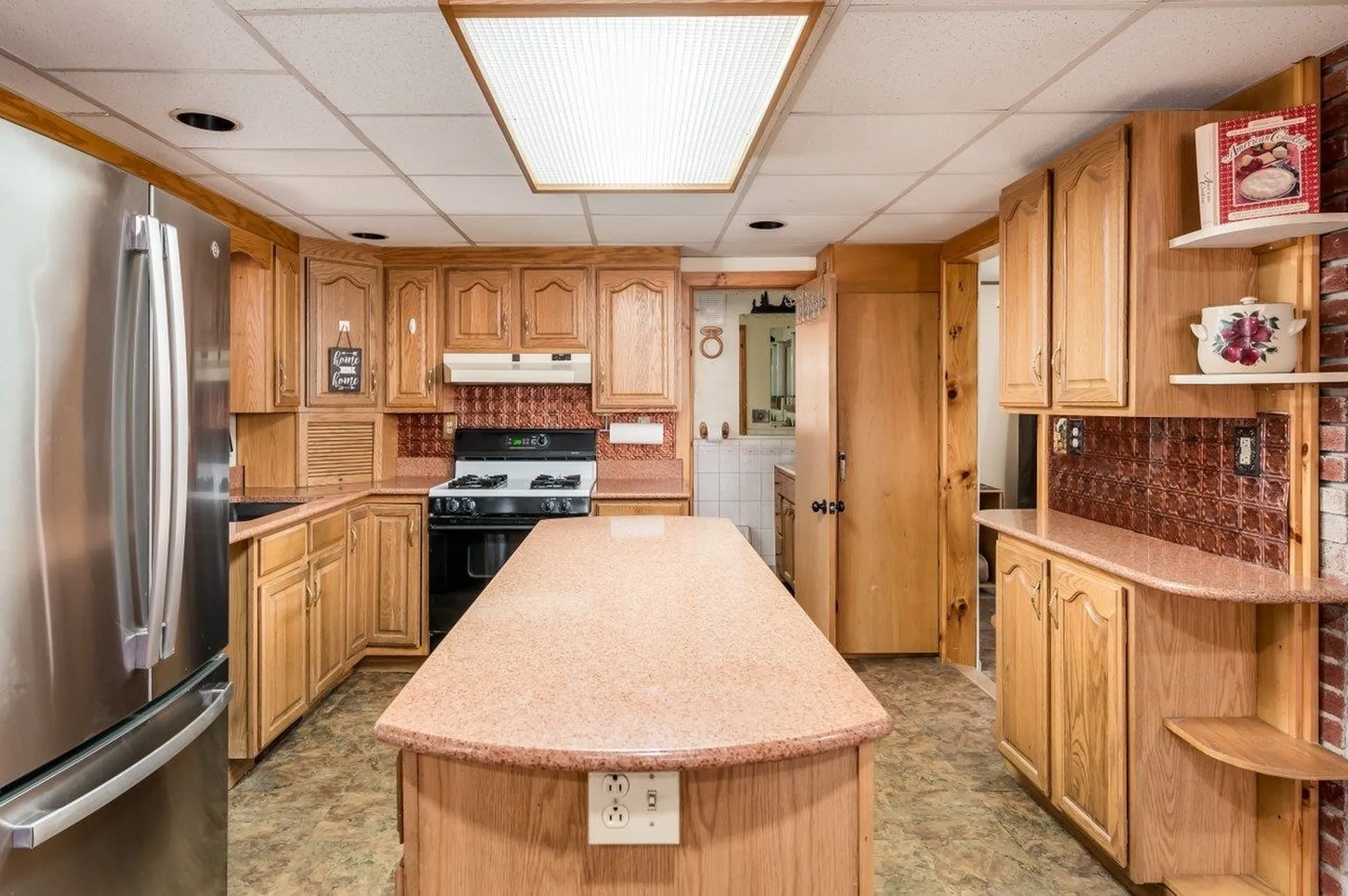 16 Douglas Drive Barnstead NH 03225