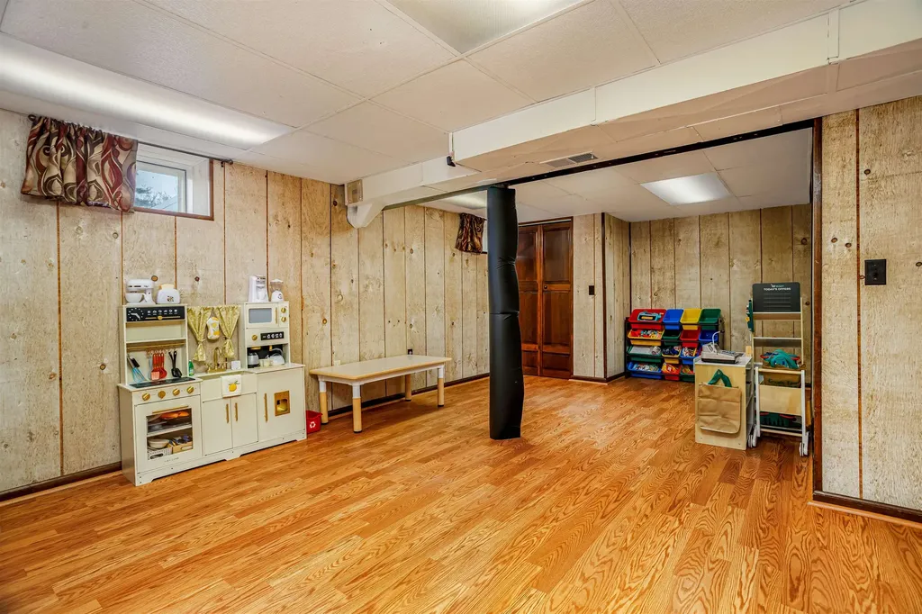 3 Wallace Drive Merrimack NH 03054