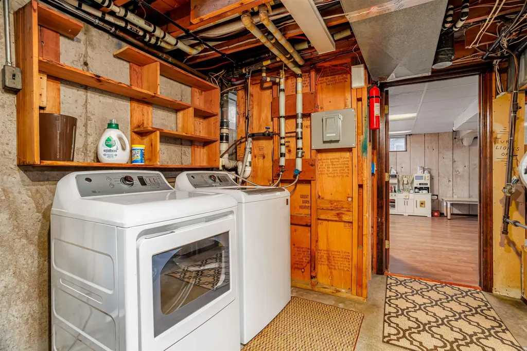 3 Wallace Drive Merrimack NH 03054