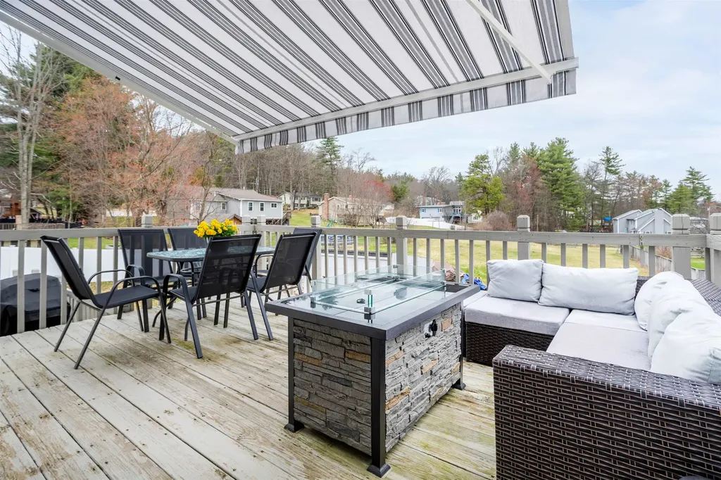3 Wallace Drive Merrimack NH 03054
