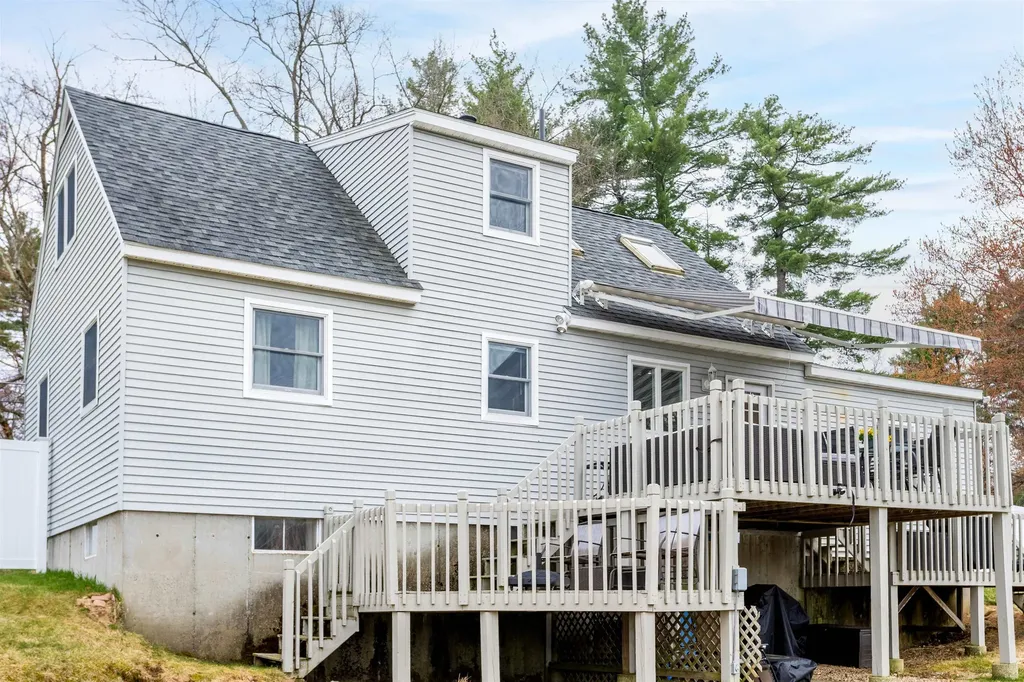 3 Wallace Drive Merrimack NH 03054