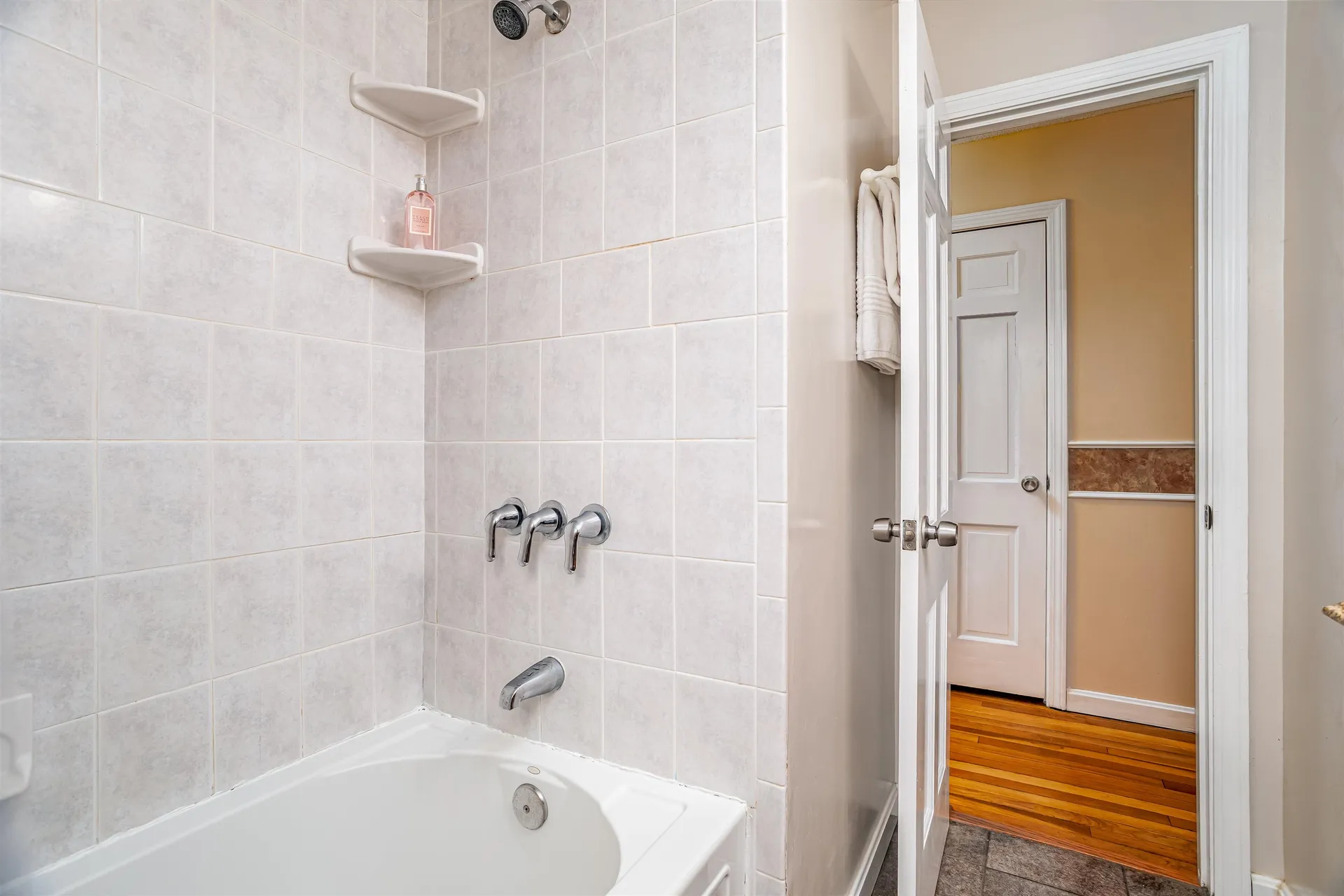 3 Wallace Drive Merrimack NH 03054