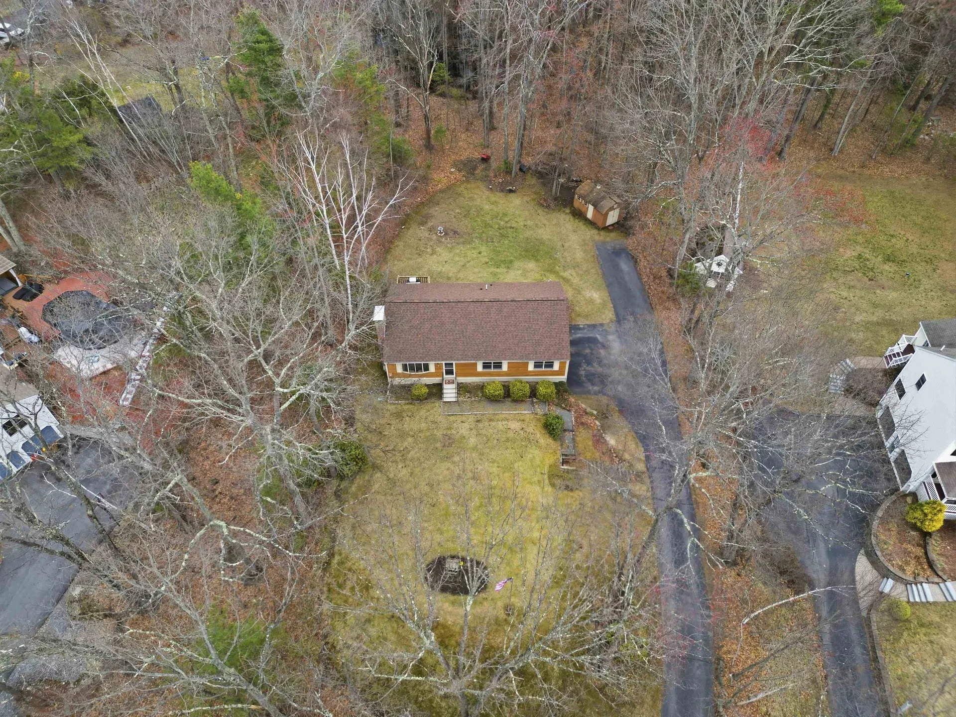3 Cardinal Circle Londonderry NH 03053