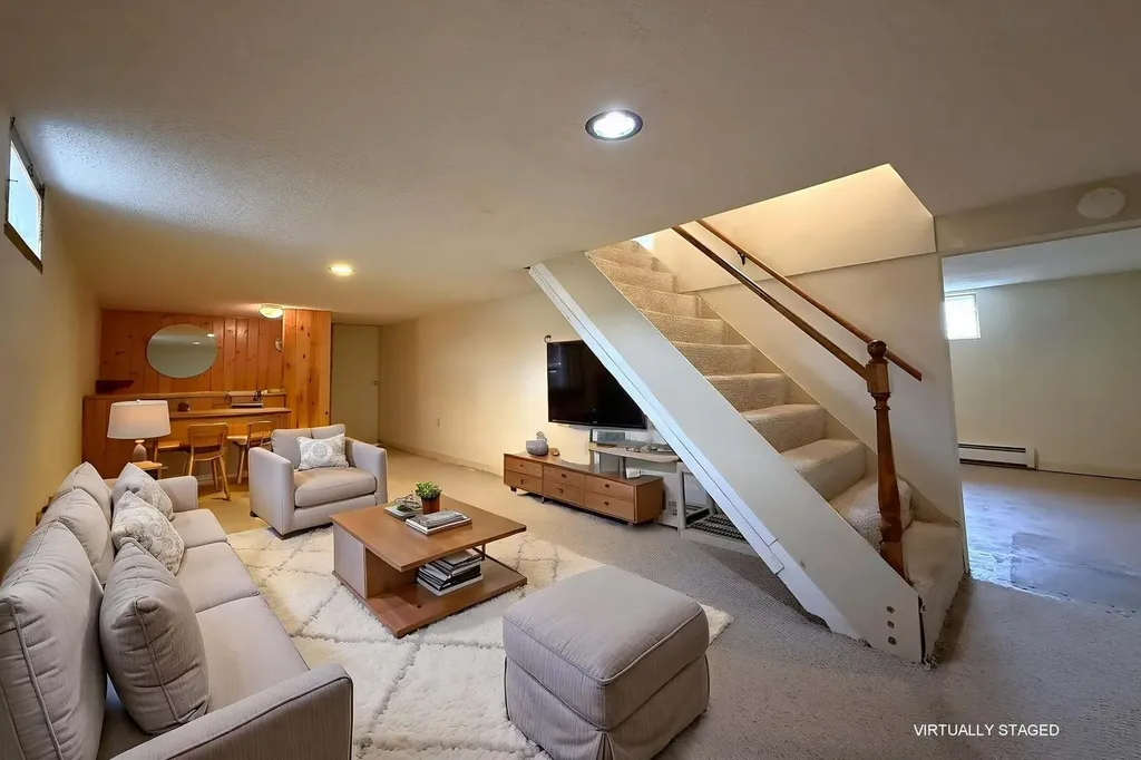 3 Green Knolls Lane Rutland City VT 05701