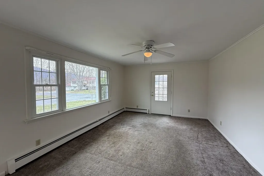 3 Green Knolls Lane Rutland City VT 05701