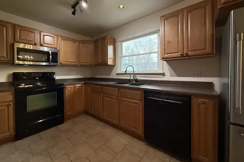 3 Green Knolls Lane Rutland City VT 05701