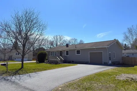 3 Green Knolls Lane Rutland City VT 05701