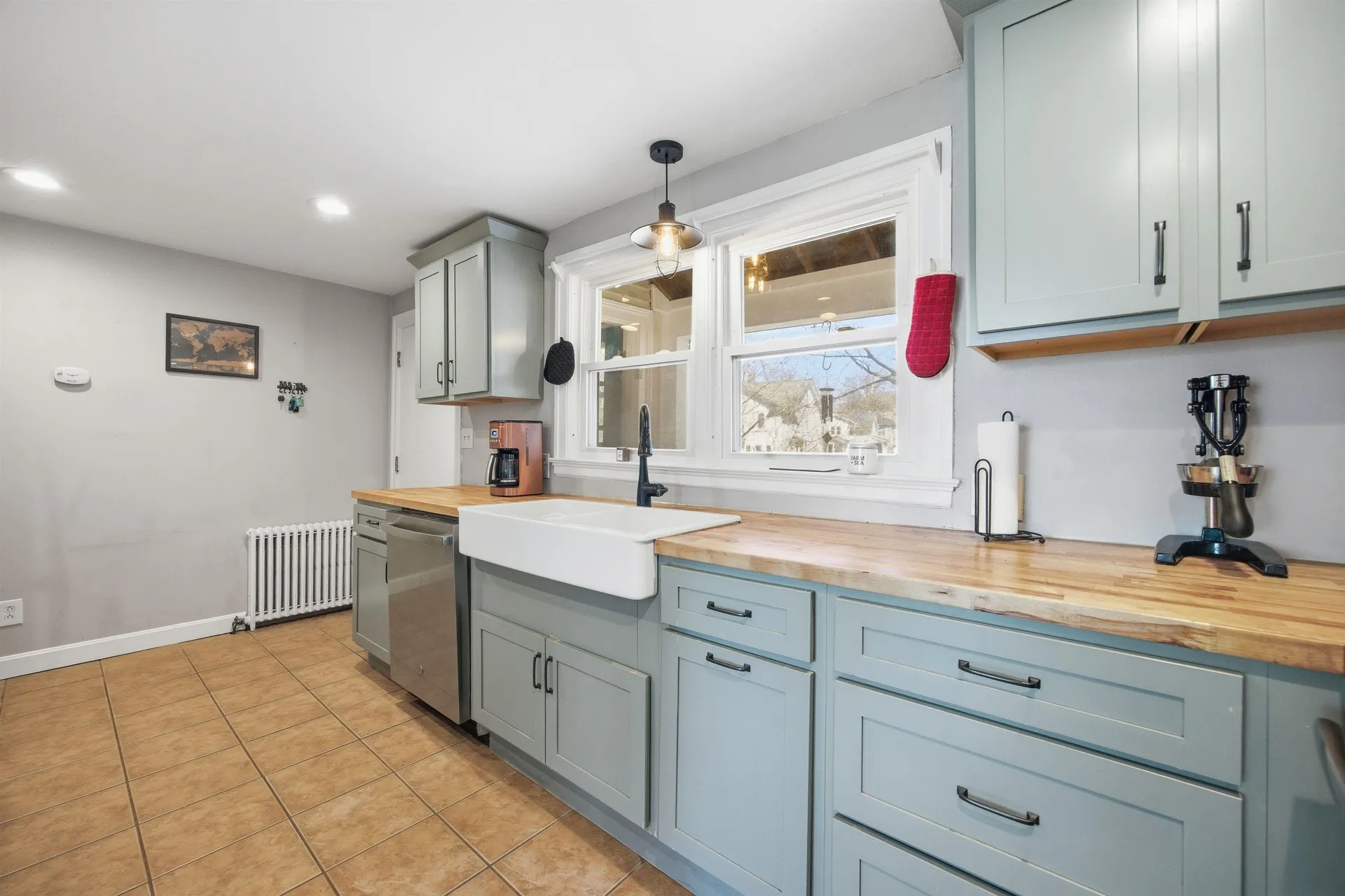 31 Hill Street Dover NH 03820