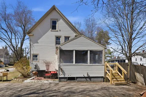 31 Hill Street Dover NH 03820