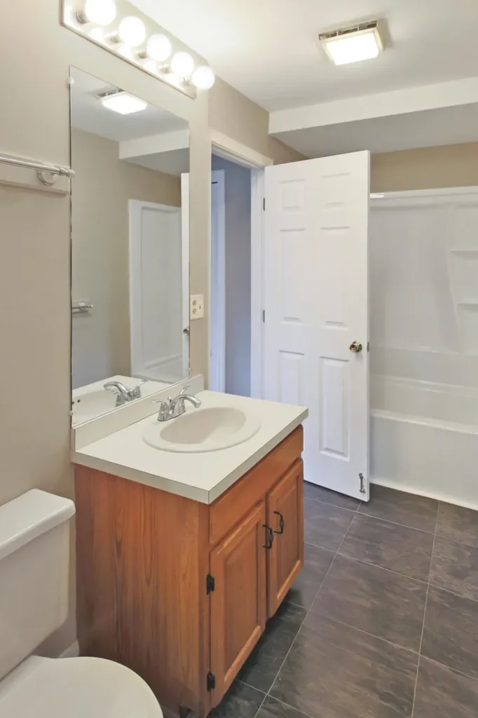 3 Jessica Drive Nashua NH 03060