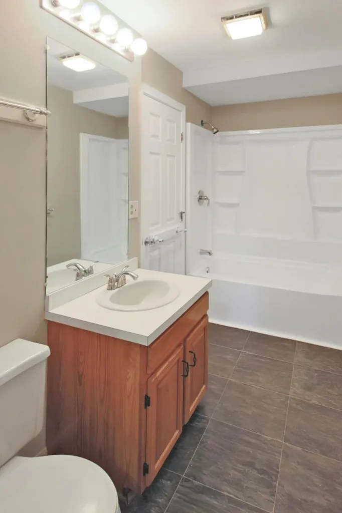 3 Jessica Drive Nashua NH 03060
