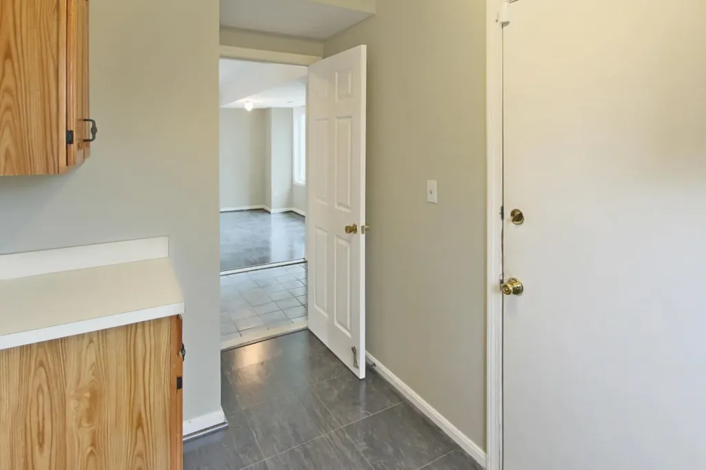3 Jessica Drive Nashua NH 03060