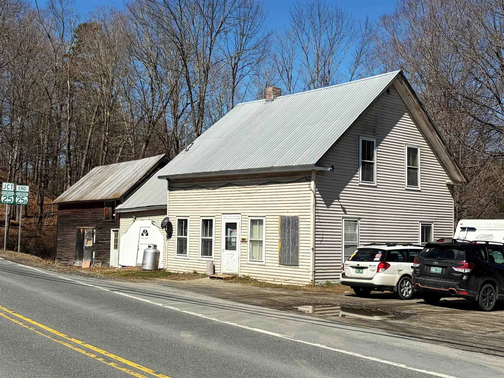 804 South Main Street Bradford VT 05033