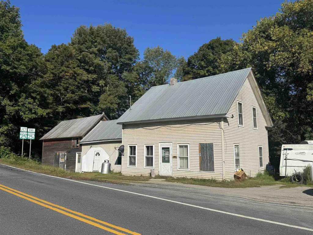 804 South Main Street Bradford VT 05033