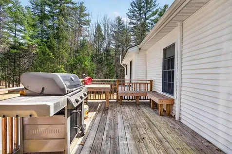 3 Belmont Lane Amherst NH 03031