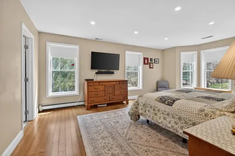 3 Belmont Lane Amherst NH 03031