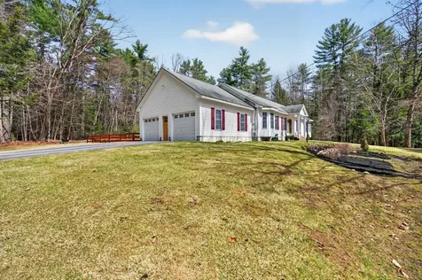 3 Belmont Lane Amherst NH 03031