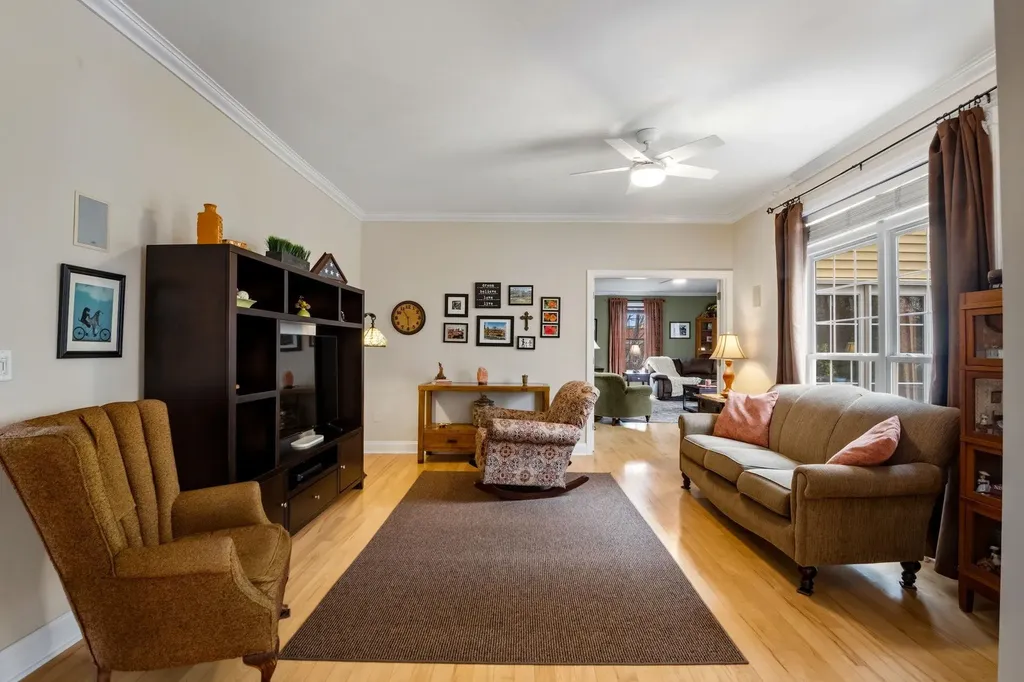 29 Whiteface Street South Burlington VT 05403
