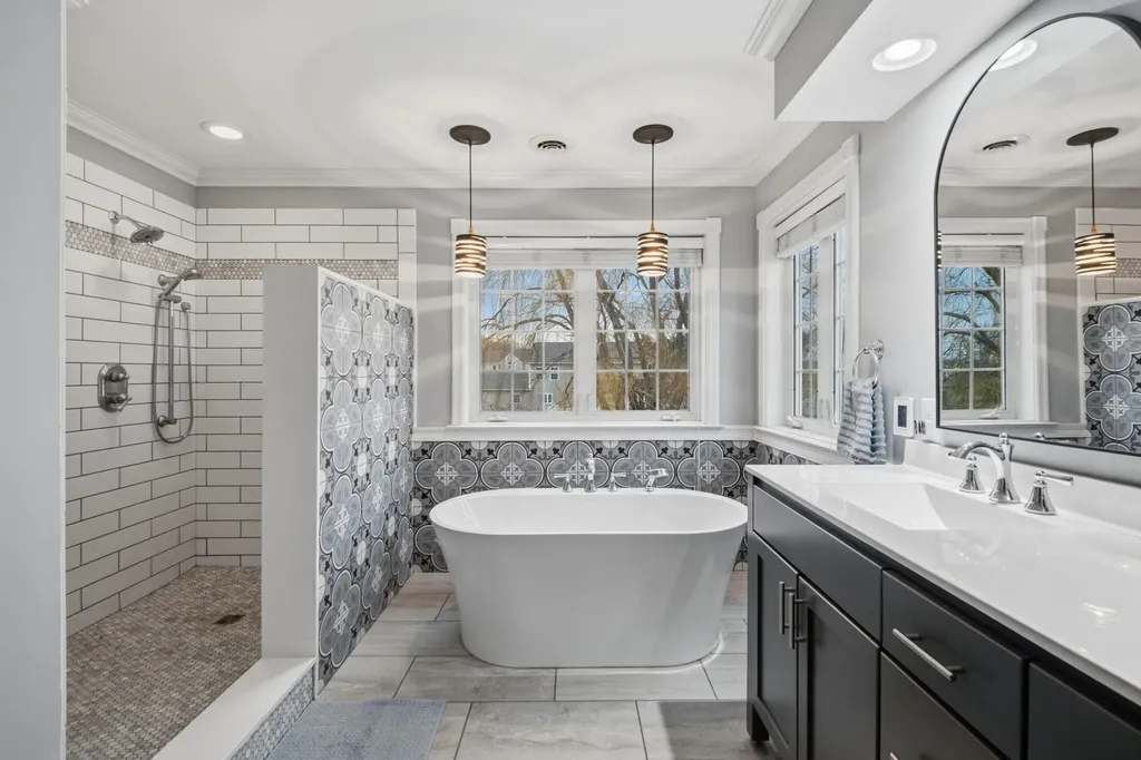 29 Whiteface Street South Burlington VT 05403