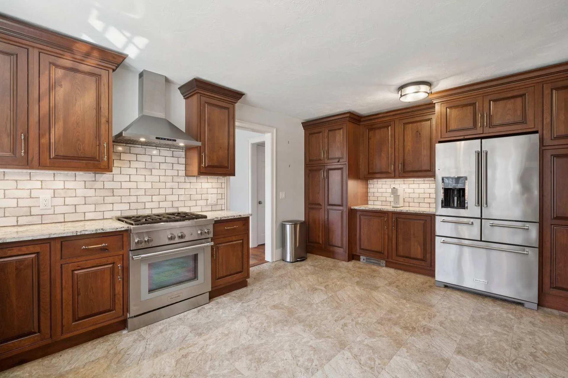 43 Woodland Trace New London NH 03257