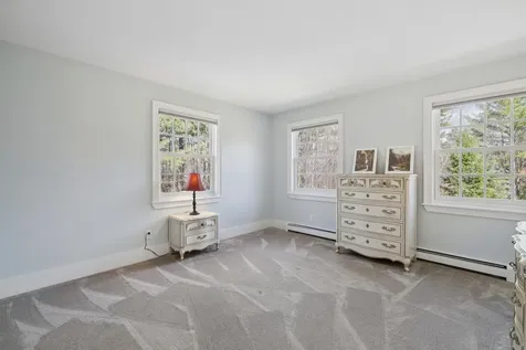 43 Woodland Trace New London NH 03257