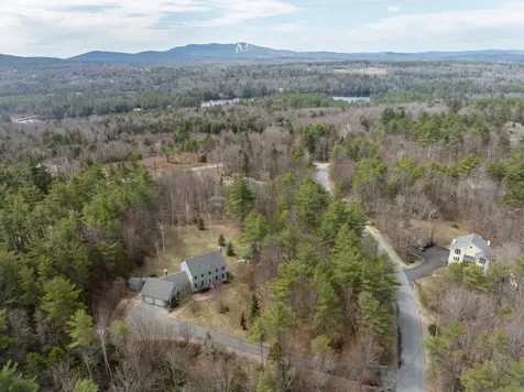 43 Woodland Trace New London NH 03257