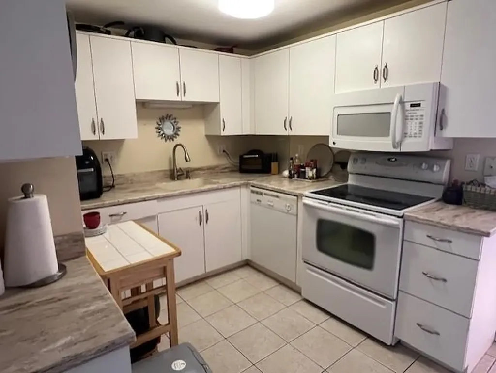 567 Ocean Boulevard Hampton NH 03842